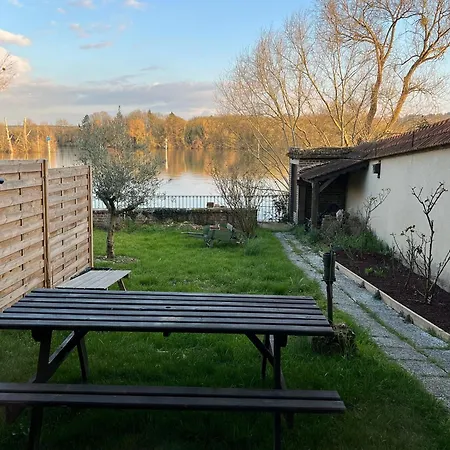 בית נופש La Parenthese En Bord De Seine