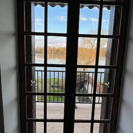 La Parenthese En Bord De Seine Holiday home *