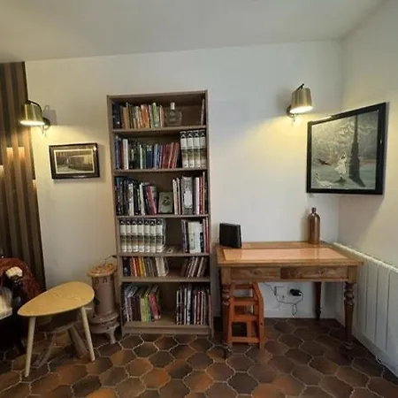 בית נופש La Parenthese En Bord De Seine Muids