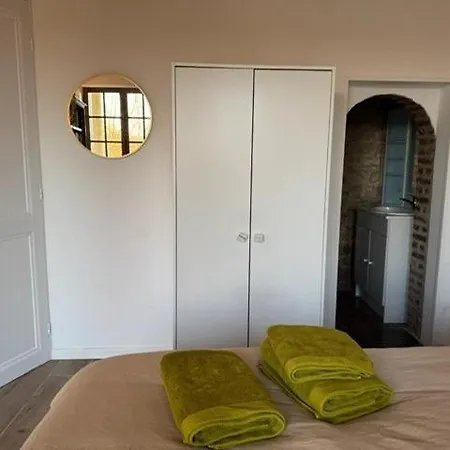 La Parenthese En Bord De Seine Holiday home *