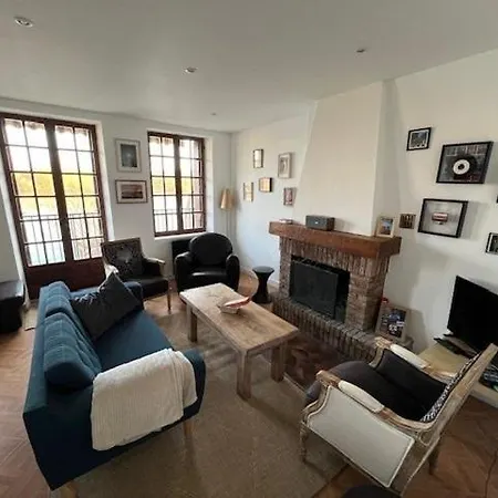 La Parenthese En Bord De Seine Holiday home *